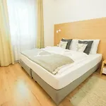 Praga & Restaurant Zell Am See-kaprun 3* Piesendorf