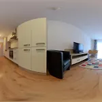 Praga & Restaurant Zell Am See-kaprun アパートホテル