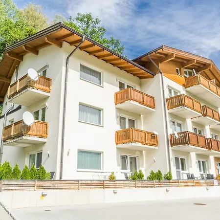 Praga & Restaurant Zell Am See-kaprun Aparthotel Piesendorf