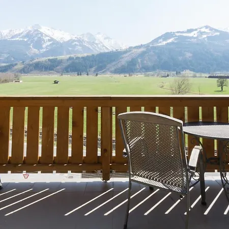 Praga & Restaurant Zell Am See-kaprun Aparthotel 3*