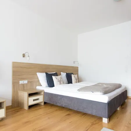 Praga & Restaurant Zell Am See-kaprun 4* Piesendorf