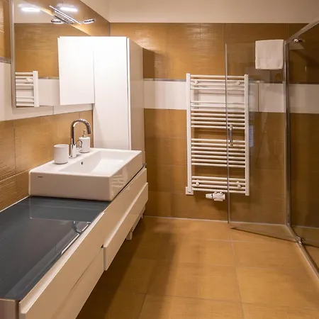 Praga & Restaurant Zell Am See-kaprun