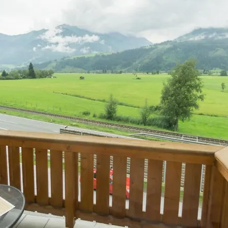 Praga & Restaurant Zell Am See-kaprun Lägenhetshotell Piesendorf