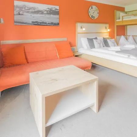 Lägenhetshotell Praga & Restaurant Zell Am See-kaprun 4*