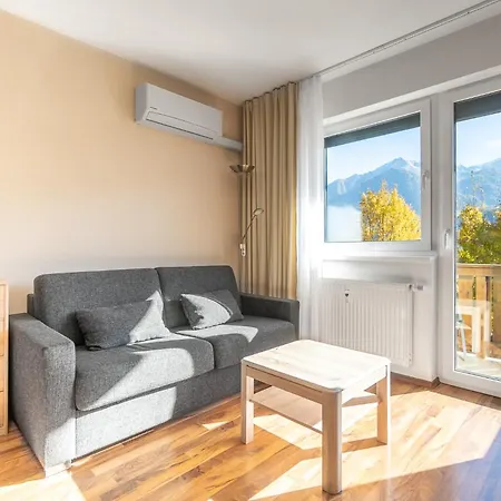 Praga Apartments&restaurant Zell Am See-kaprun
