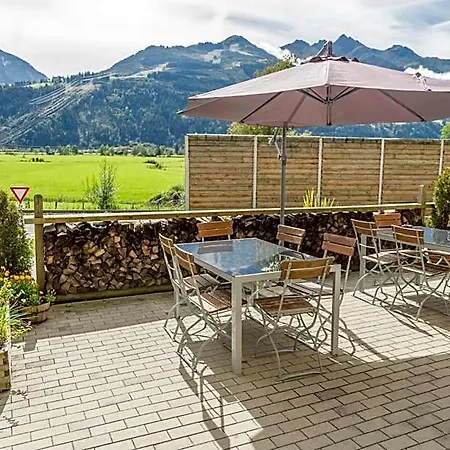 Апарт-отель Praga & Restaurant Zell Am See-kaprun Пизендорф